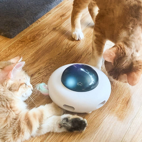 Spinning UFO Interactive Cat Toy