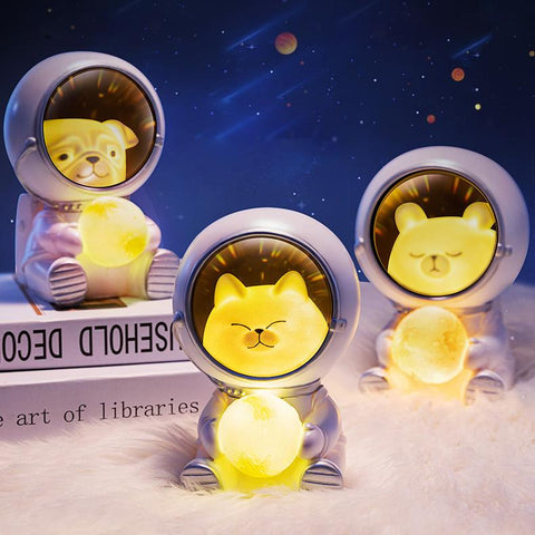 Cute Pet Astronaut Night Light